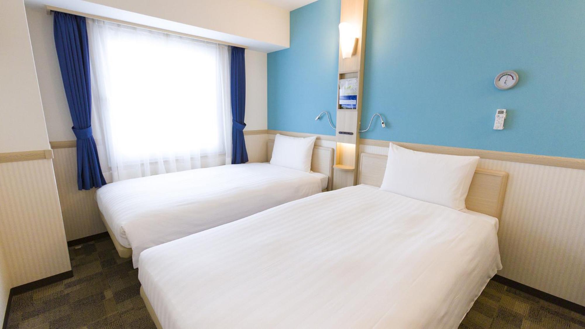 Toyoko Inn Shiki Eki Higashi Guchi Phòng bức ảnh